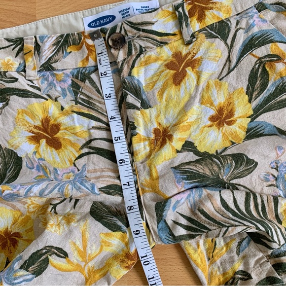 OLD NAVY Tropical Everyday Linen Shorts Mid-Rise - Picture 5 of 8